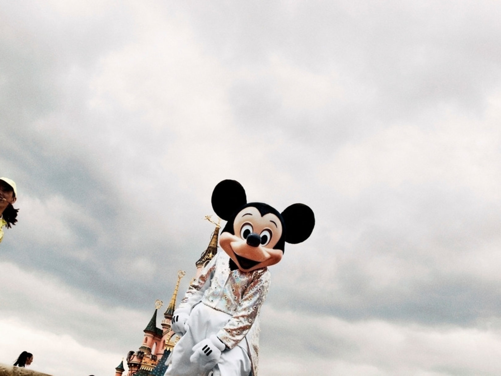 © Alex Majoli / FRANCE. Marne-la-Vallée. 2009. Disneyland Paris.